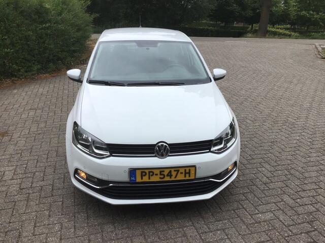 Volkswagen POLO 1.2 TSI COMFORTLINE BUSINESS R