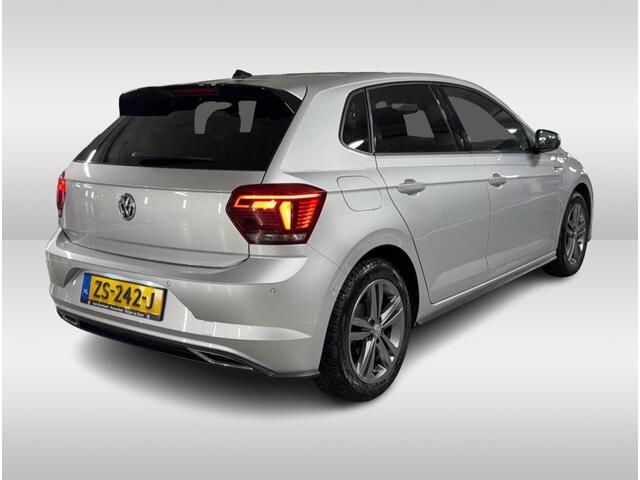 Volkswagen POLO 1.0 TSI Highline 3x R-line / Full option! / Panoramadak / Camera / Virtual Cockpit / Keyless / 17'' / Dynaudio / Winterpakket / LED Koplampen / Navigatie / DAB / ACC