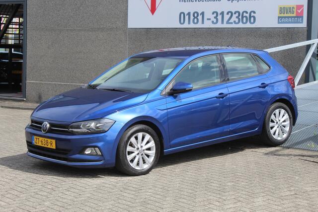 Volkswagen POLO 1.0 TSI Highline AUTOMAAT/Virtual cockpit/Navigatie/Adaptive cruise control/Achteruitrijcamera/Parkeersensoren/Apple carplay/Climate control/Stoelverwarming/Multifunctioneel stuurwiel/16'' Lichtmetalen velgen.