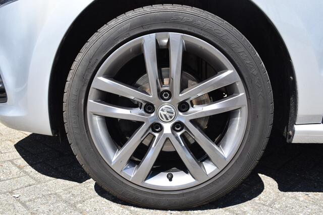 Volkswagen POLO 1.2 TSI Highline Lounge / Automaat / Cruise Control / LED / Winterpakket