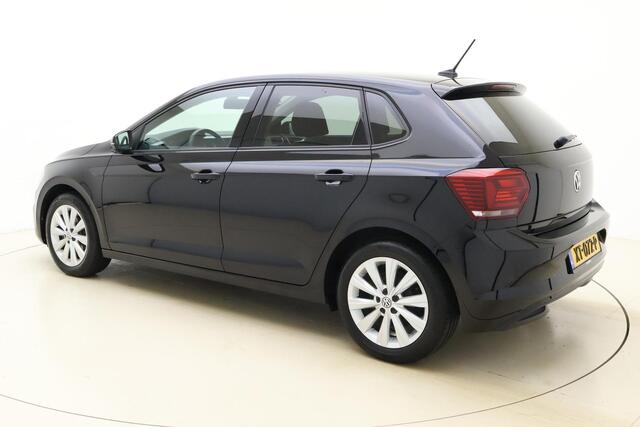 Volkswagen POLO 1.0 TSI Highline 95 PK | Handgeschakeld | Climate Control | Stoelverwarming | Navigatie | Cruise Control | Licht metalen velgen | Bluetooth | USB