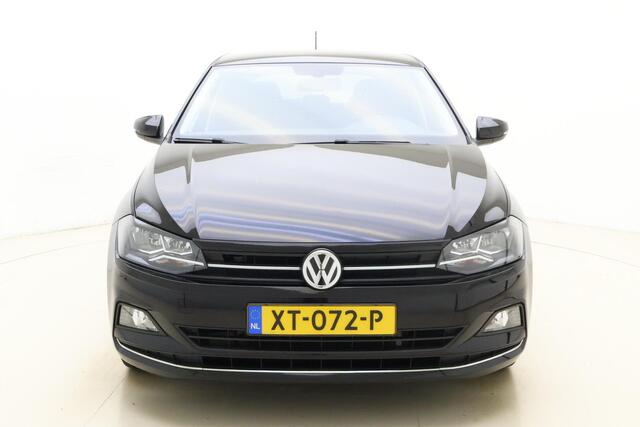 Volkswagen POLO 1.0 TSI Highline 95 PK | Handgeschakeld | Climate Control | Stoelverwarming | Navigatie | Cruise Control | Licht metalen velgen | Bluetooth | USB