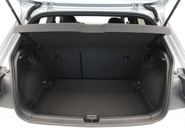 Volkswagen POLO 1.0 TSI 95pk DSG R-Line Navi via App Pdc Clima Acc