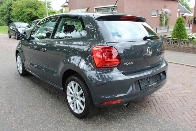 Volkswagen POLO 1.2 TSI Comfortline Airco, All season banden, Garantie