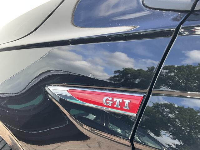 Volkswagen POLO 2.0 TSI GTI Automaat Adap.Cruise Carplay NL-Auto Dealer-Onderhouden!