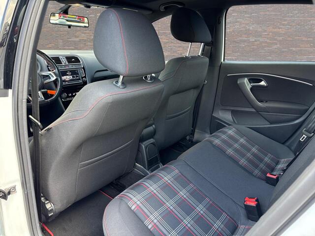 Volkswagen POLO 1.8 TSI GTI PANODAK LMV NAVIGATIE CRUISE