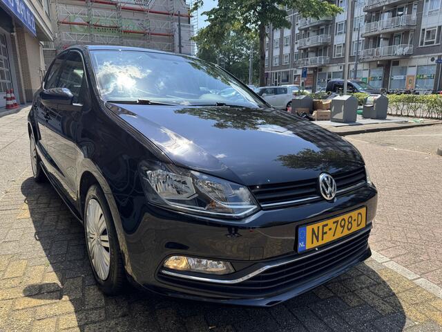 Volkswagen POLO 1.2 TSI Comfortline | Airco | | Apple Carplay | Cruise Control | Trekhaak | NAP |