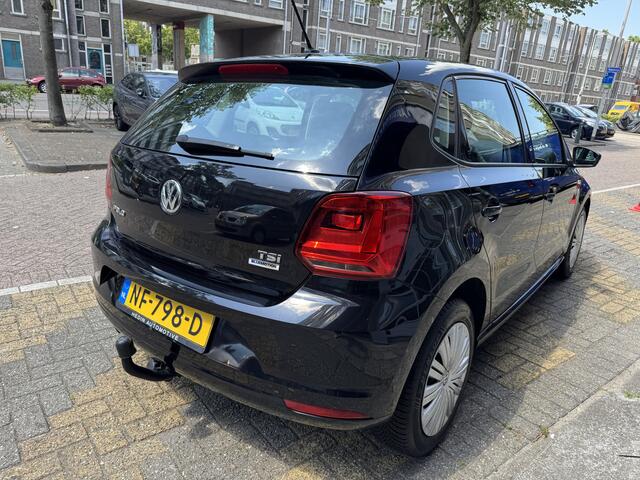 Volkswagen POLO 1.2 TSI Comfortline | Airco | | Apple Carplay | Cruise Control | Trekhaak | NAP |