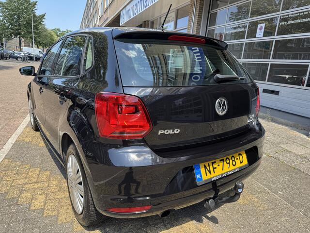 Volkswagen POLO 1.2 TSI Comfortline | Airco | | Apple Carplay | Cruise Control | Trekhaak | NAP |