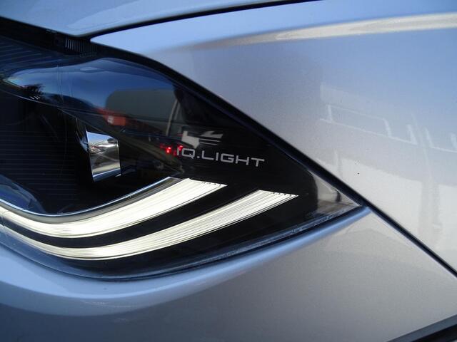 Volkswagen POLO 1.0 TSI R-Line AUTOMAAT-DSG|LED KOPLAMEN IQ|LED ACHTERLICHTEN IQ| NAVIGATIE|ACHTERUIT RIJ CAMERA|STOELVERWARMING|ADAPTIVE CRUISE CONTROL|