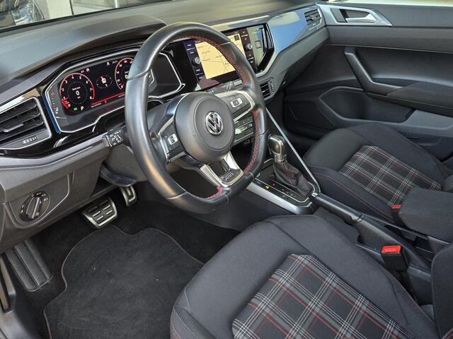 Volkswagen POLO 2.0 TSI GTI | PANORAMA | CAMERA | BEATS | STOELVERWARMING | LED PLUS |