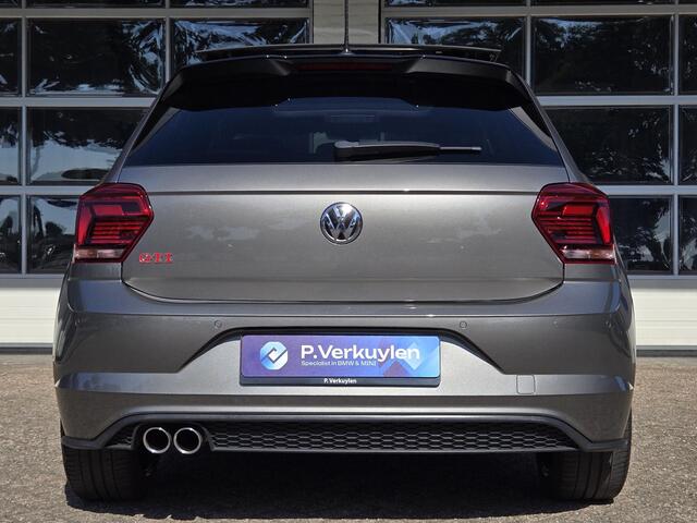 Volkswagen POLO 2.0 TSI GTI | PANORAMA | CAMERA | BEATS | STOELVERWARMING | LED PLUS |
