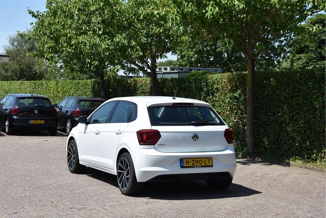 Volkswagen POLO 1.0 TSI Automaat Carplay ECC PDC Camera stoelverwarming Comfortline