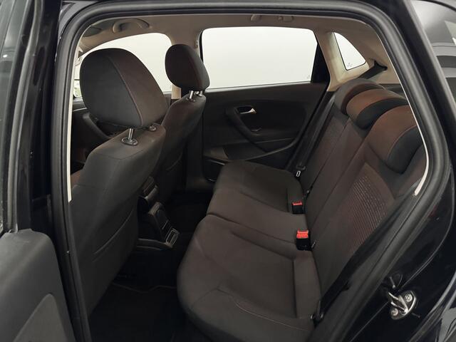 Volkswagen POLO 1.2 TSI Comfortline Business R Airco, Parkeersensoren, Cruise control, Navi, A start stop, Lichtmetalen velgen