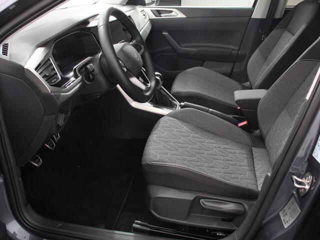 Volkswagen POLO 1.0 TSI Move Navigatie App Connect / Android Auto / Apple Carplay Climate Control Parkeer sensoren Lichtmetalen Velgen Dab Digitale Cockpit