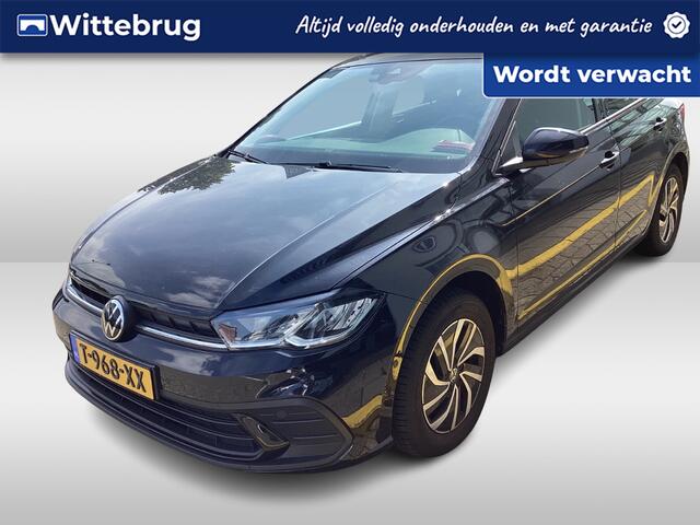 Volkswagen POLO 1.0 TSI Life Business / Navigatie / Parkeersensoren V+A / Climate controle / Stoelverwarming / Fabrieks garantie 2027