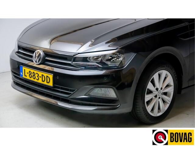 Volkswagen POLO 1.0 TSI Highline Automaat 96 PK Stoelverwarming | Full map Navigatie | Apple Carplay | PDC | 16 inch velgen | Licht en Zicht pakket, Extra getint glas achter