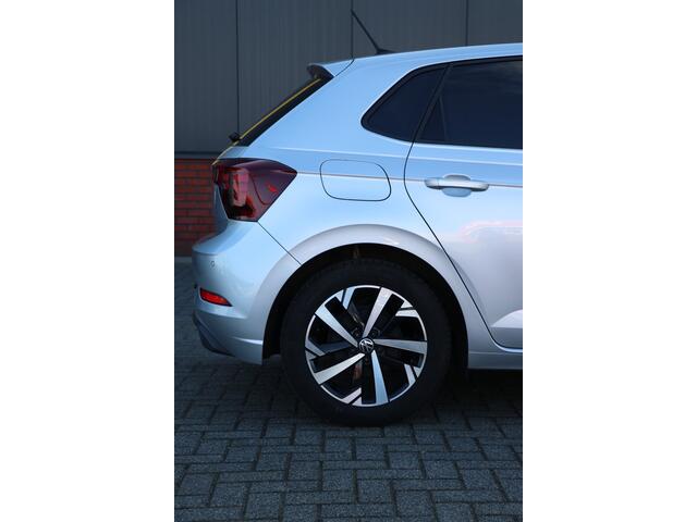 Volkswagen POLO 1.0 TSI Life Automaat | LED | camera | NAP
