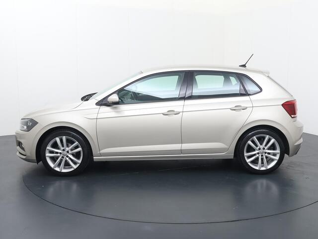 Volkswagen POLO 1.0 TSI Highline | 95 PK | Navigatiesysteem | Parkeersensoren | Adaptive cruise control | Apple Carplay/Android Auto |