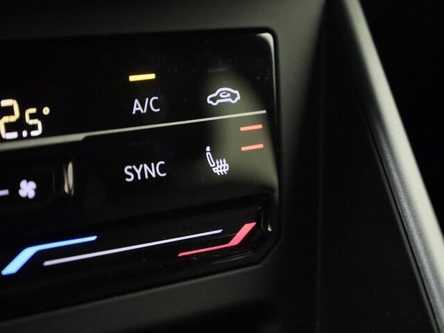 Volkswagen POLO 1.0TSI/95PK R-Line · Panoramadak · Navigatie · Camera+Parkeersensoren · Garantie tot januari 2026