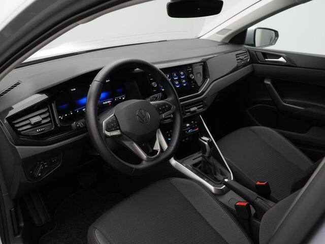 Volkswagen POLO 1.0 TSI 95 pk DSG Life Business | Achteruitrijcamera | Navigatie | Stoelverwarming
