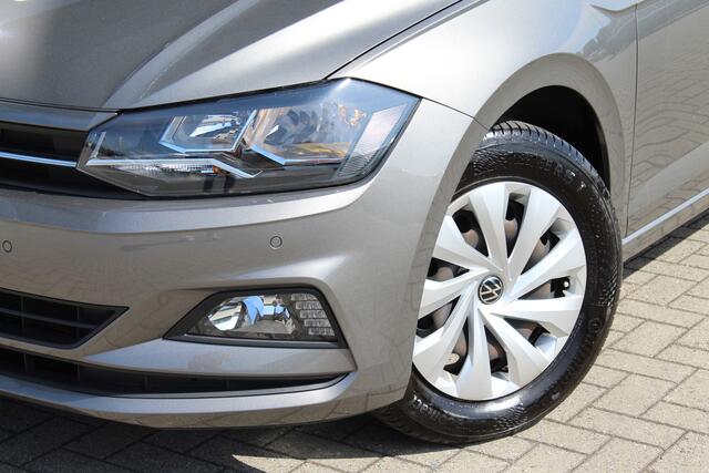 Volkswagen POLO 1.0 TSI Comfortline | Eerste Eigenaar | Trekhaak | Carplay- Android Auto | Parkeersensoren |