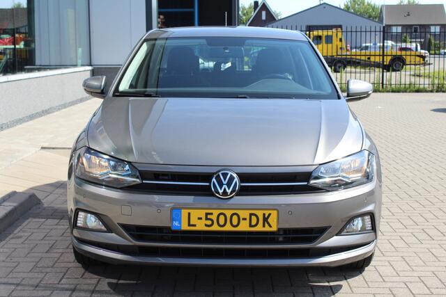 Volkswagen POLO 1.0 TSI Comfortline | Eerste Eigenaar | Trekhaak | Carplay- Android Auto | Parkeersensoren |
