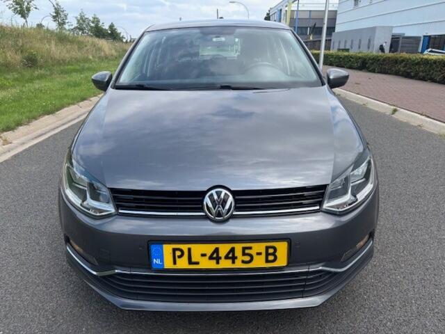 Volkswagen POLO 1.2 TSI Comfortline Business R