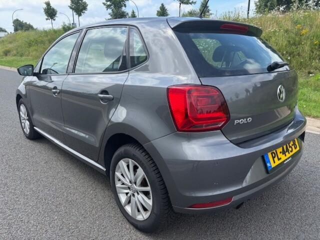 Volkswagen POLO 1.2 TSI Comfortline Business R