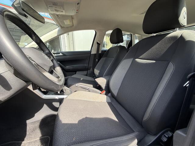 Volkswagen POLO 1.0 TSI Life Business/Automaat/Clima/Stoelverwarming/Led