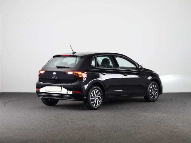 Volkswagen POLO 1.0 TSI Life 95 pk | Navigatie via App | Parkeersensoren | Adaptieve cruise control | LED koplampen |