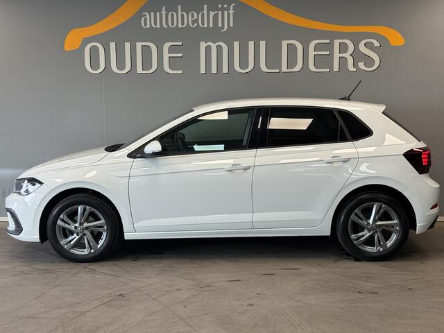 Volkswagen POLO 1.0 TSI Parkeersensoren/Carplay/Navi
