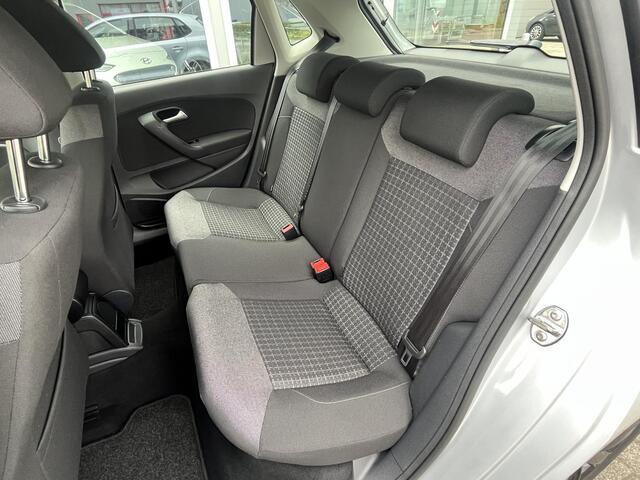 Volkswagen POLO 1.2 TSI Highline | LMV 16" |