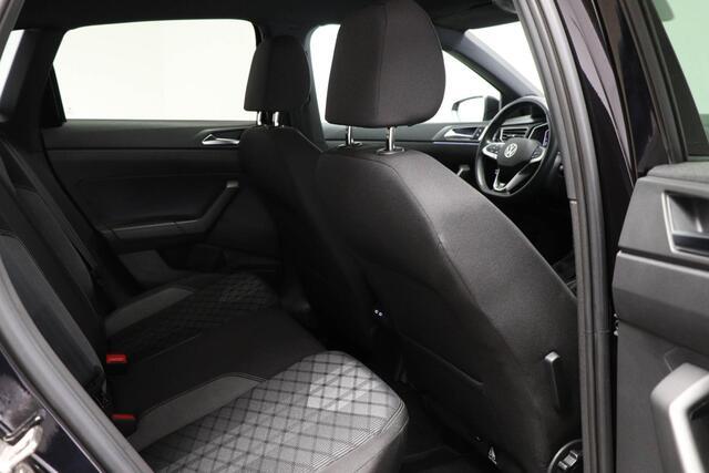 Volkswagen POLO 1.0 TSI R-Line | DIGITAL COCKPIT PRO | IQ LIGHT | DAB | APPLE