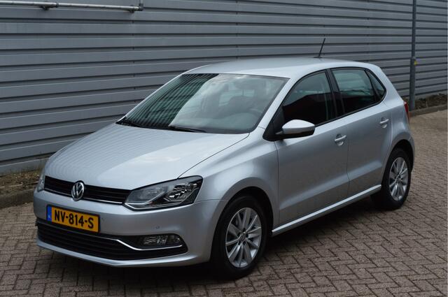 Volkswagen POLO 1.2 TSI Comfortline Business R O.a: Navi, Cruise, Pdc voor en achter, Carplay, 15 inch L.m., Etc... Rijklaar! All-in prijs!