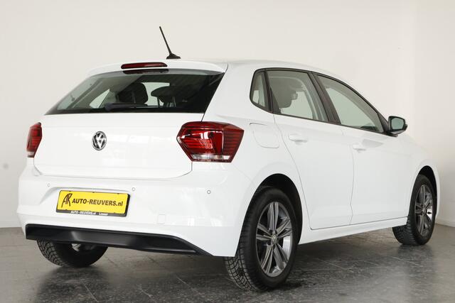 Volkswagen POLO 1.0 MPI Edition / Navi / LMV / Clima / PDC / Stoelverwarming