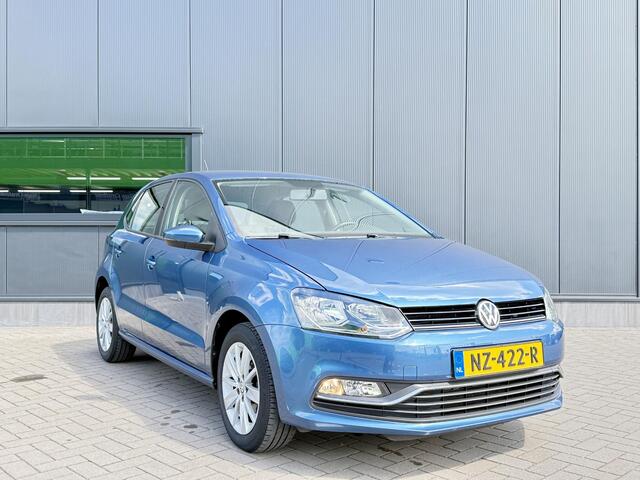 Volkswagen POLO 1.2 TSI Comfortline Business R 90 PK | Navigatie | Airco | Apple CarPlay | Android auto | Cruise control | Parkeersensoren | Trekhaak | Lichtmetalen velgen |