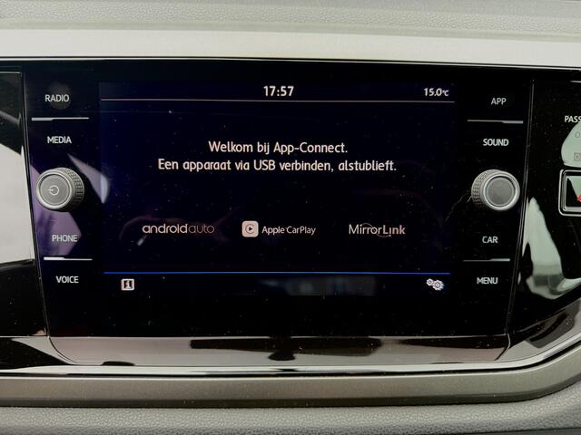 Volkswagen POLO 1.0 TSI Comfortline Keyless/Apple Carplay/Parkeers