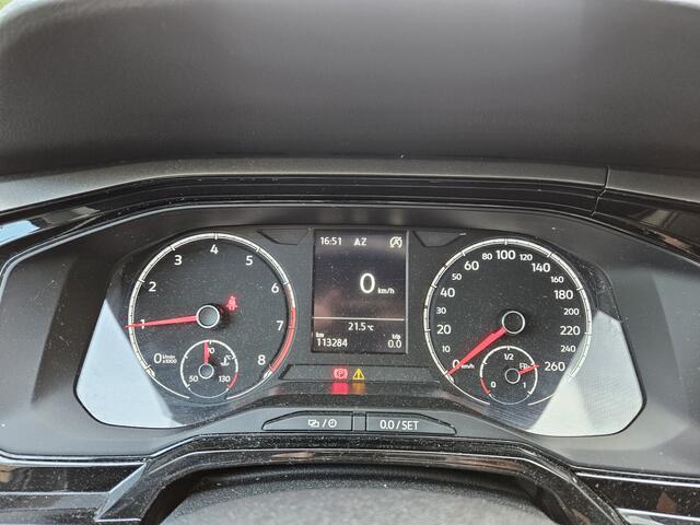 Volkswagen POLO 1.0 MPI Comfortline R-line