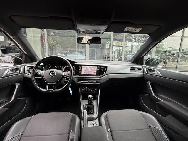 Volkswagen POLO 1.0 TSI 96PK *!* HIGHLINE *!* NAVI/ CARPLAY/ 16''LMV/ STOELVERW/ PRIVACY GLAS *!*