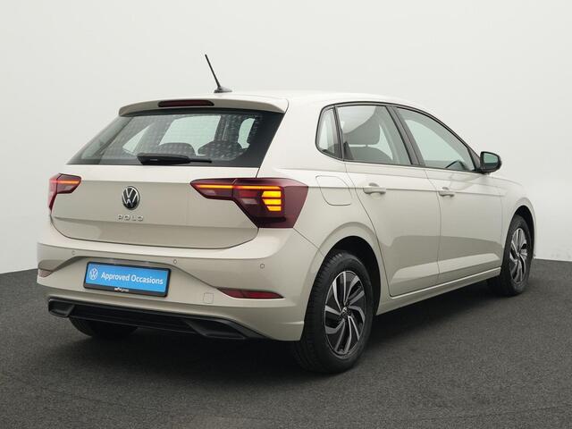 Volkswagen POLO 1.0 TSI 95 pk DSG Life Business | LED koplampen | Adaptive Cruise | Stoelverwarming | Navigatie | Carplay | DAB | 15 inch