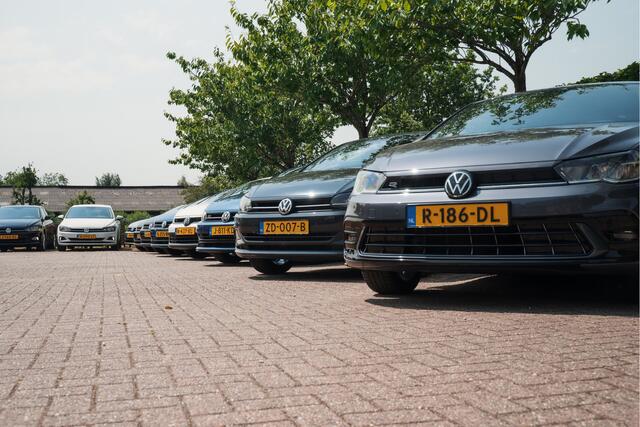 Volkswagen POLO 1.0 TSI 96 PK NAVI ECC PDC NAP 1e eigenaar Comfortline Business