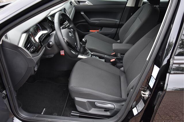 Volkswagen POLO 1.0 TSI 96 PK NAVI ECC PDC NAP 1e eigenaar Comfortline Business