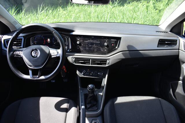 Volkswagen POLO I COMFORTLINE BUSINESS VIRTUAL/NAVI/PANORAMADAK