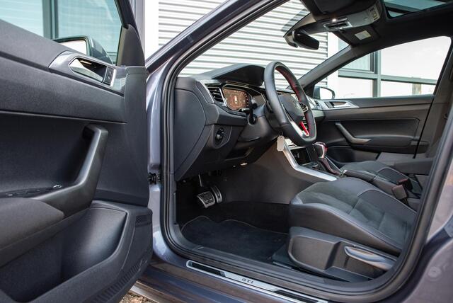 Volkswagen POLO 2.0 TSI GTI Panodak Beats Camera Virtual ACC Stoelverwarming 18" LMV