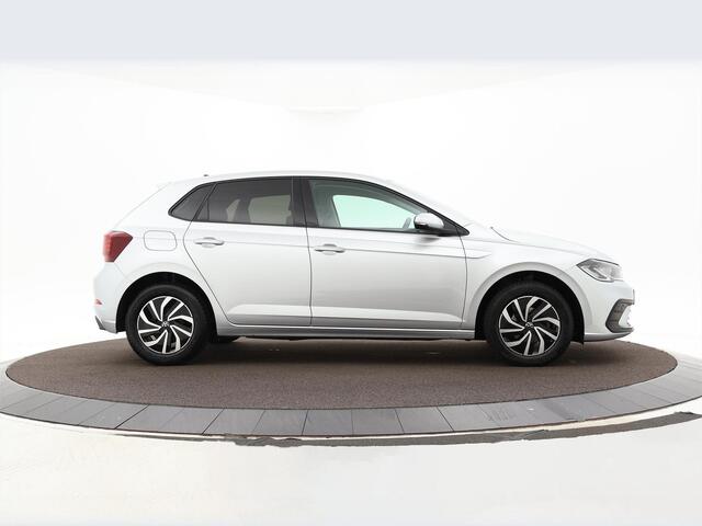 Volkswagen POLO 1.0 Tsi 95pk Life · Apple/Android Car Play · P-Sensoren · ACC · DAB · Airco · 15'' Inch · Garantie t/m 30-06-2026 of 100.000km