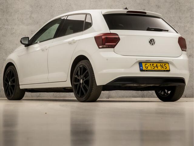 Volkswagen POLO 1.0 TSI Higline Sportline (APPLE CARPLAY, GROOT NAVI, CLIMATE, ADAPTIVE CRUISE, SPORTSTOELEN, GETINT GLAS, LM VELGEN, PARKEERSENSOREN, NIEUWE APK, NIEUWSTAAT)