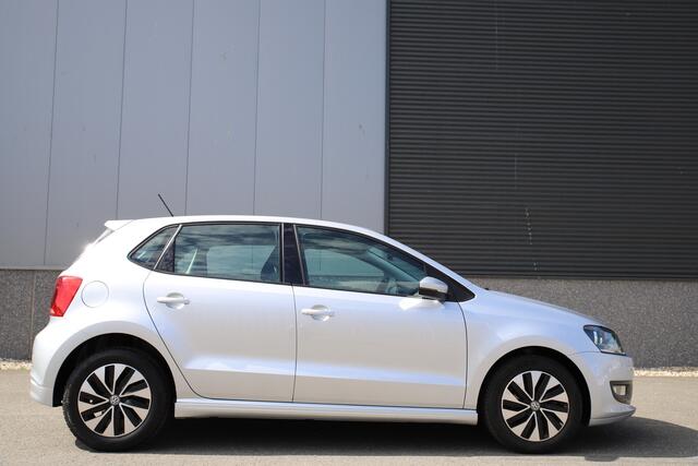 Volkswagen POLO 1.0 TSI BlueMotion/96pk/5drs/Carplay/Trekhaak/Clima/ ¤39 per mnd