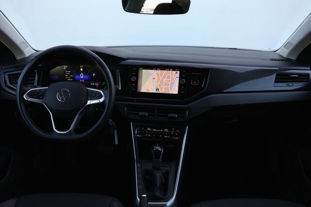 Volkswagen POLO 1.0 TSI DSG Life Business - 95 pk **Camera / Carplay