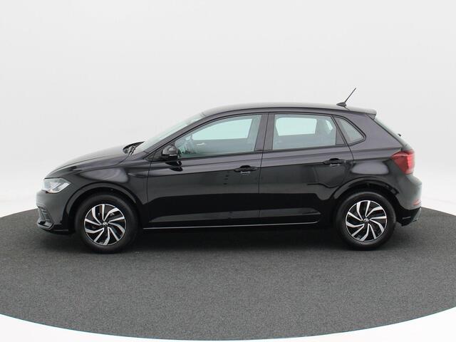 Volkswagen POLO 1.0 TSi Life | Adaptive Cruise | Carplay | Camera | Sensoren | Airco | Digitaal Dashboard | 15 Inch | 37.154 Km!
